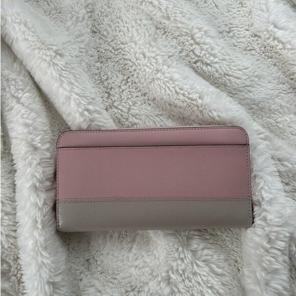 Kate Spade Round Zipper‎ Pink Leather Wallet - Picture 2 of 6